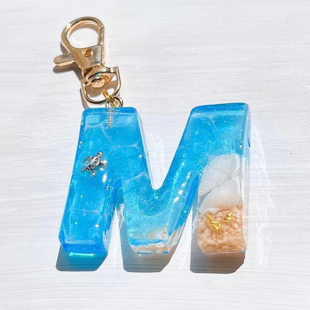 イニシャルキーホルダー