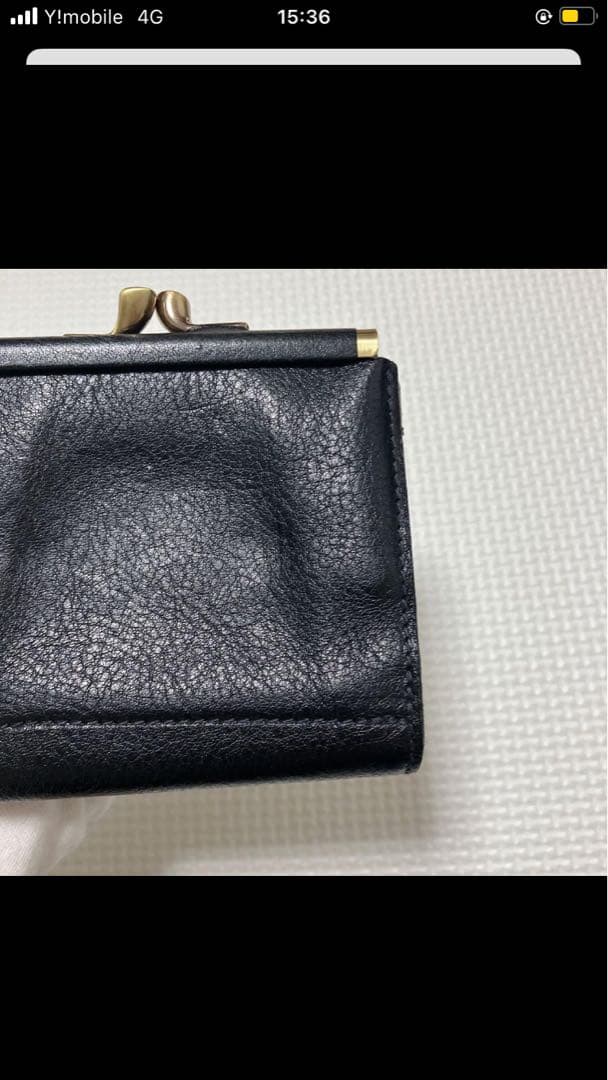 未使用　限定品　IL BISONTE レザーがま口三つ折り財布　ハートロゴ　黒