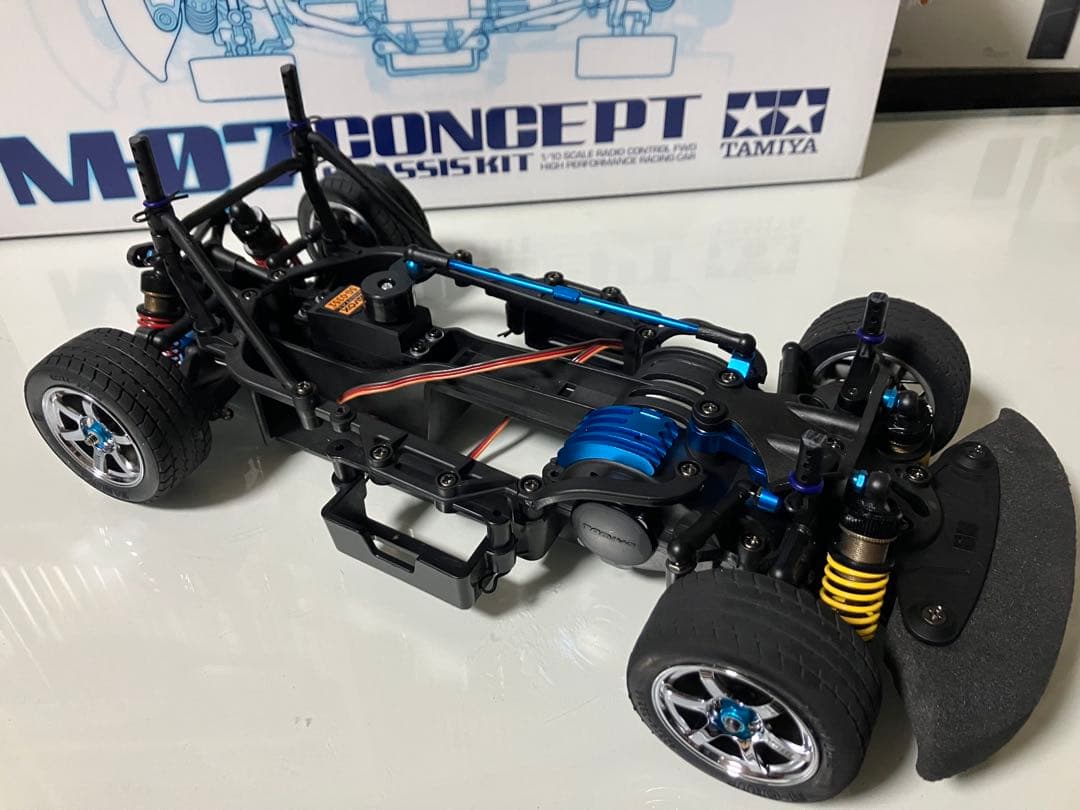 タミヤ　M07コンセプト（オプション多数）　　ボディ、メカサーボのみ付き