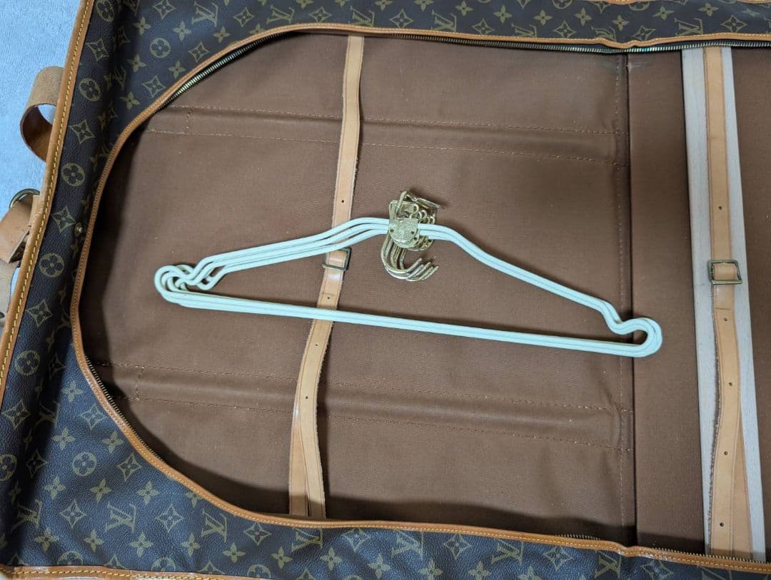 ルイ・ヴィトン／LOUIS VUITTON ／ガーメントケース