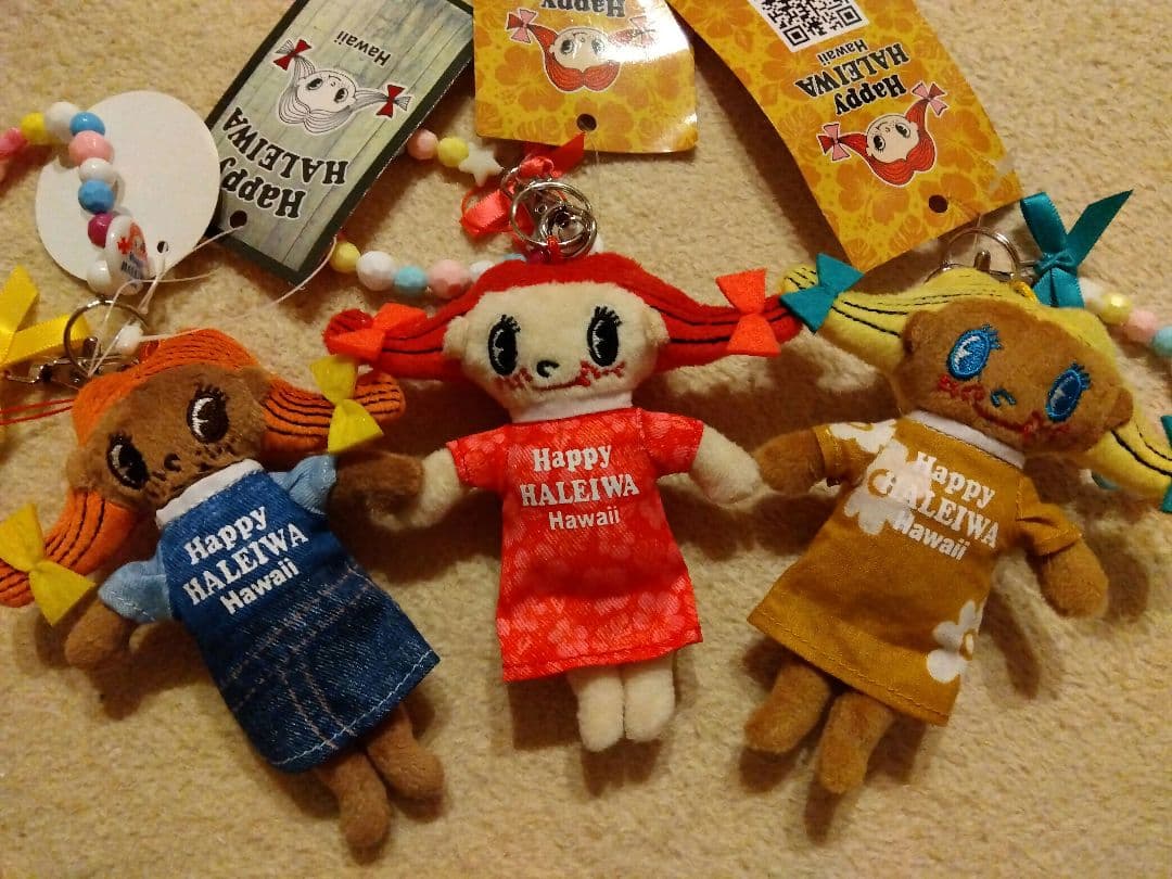 ハッピーハレイワ　ハワイ限定　ぬいぐるみ　チャーム　Happy Haleiwa