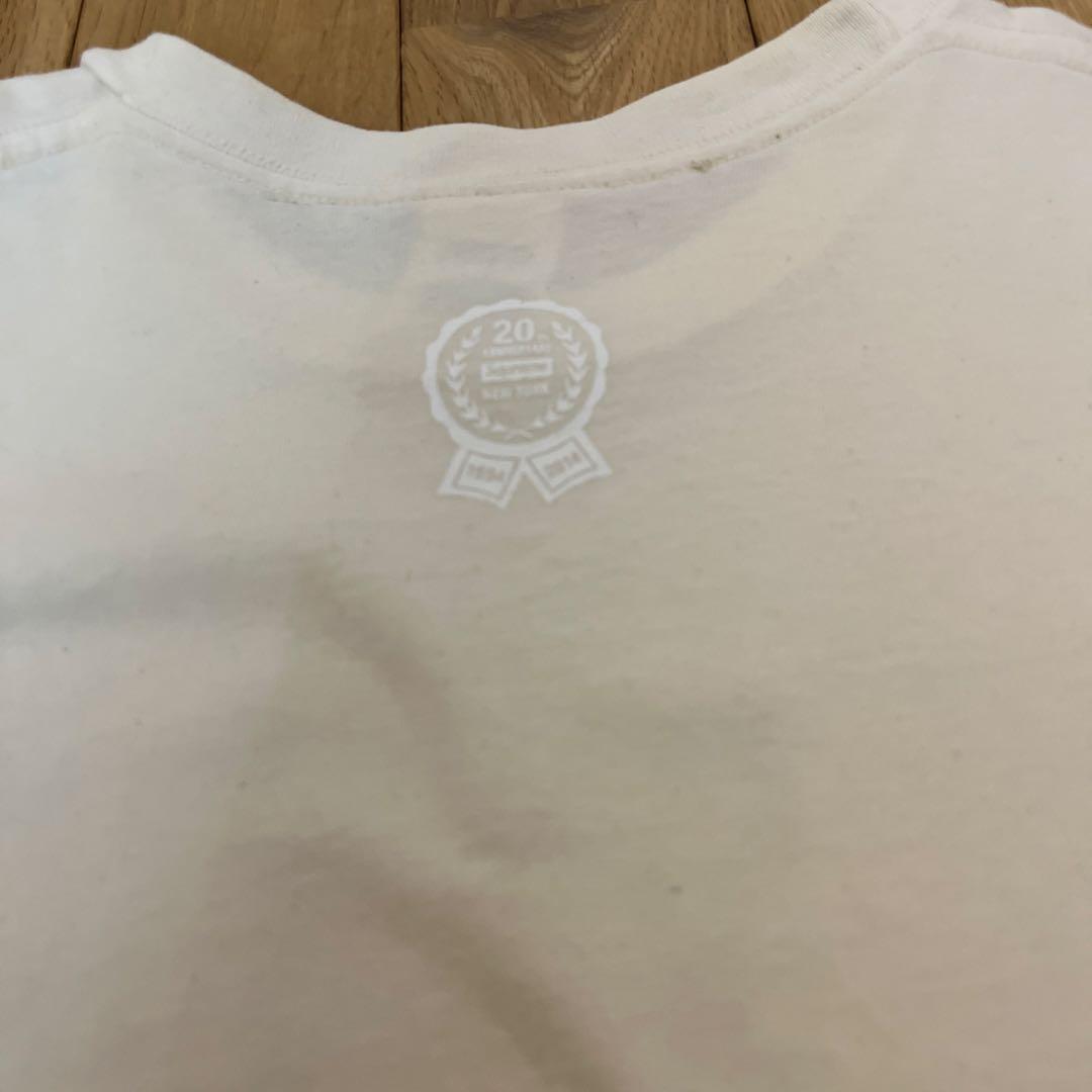 Supreme taxi d 2014 20周年ベージュ　ステッカー