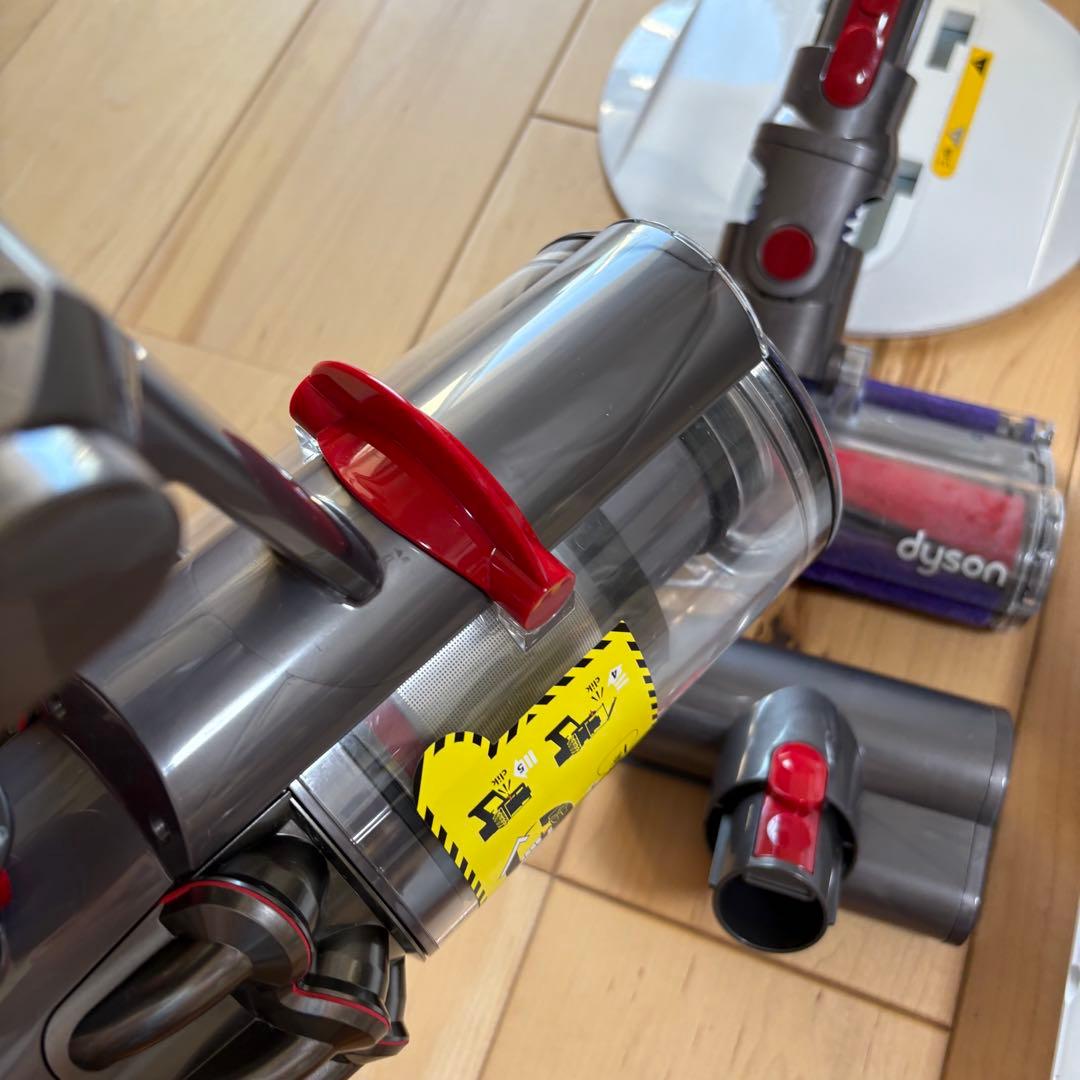Dyson CycloneV10Fluffy フロアドック