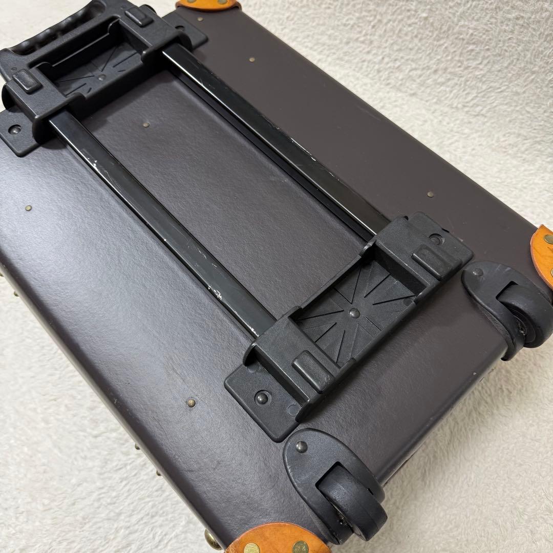 グローブトロッター サファリ スモールキャリーオン 30L 機内持込可