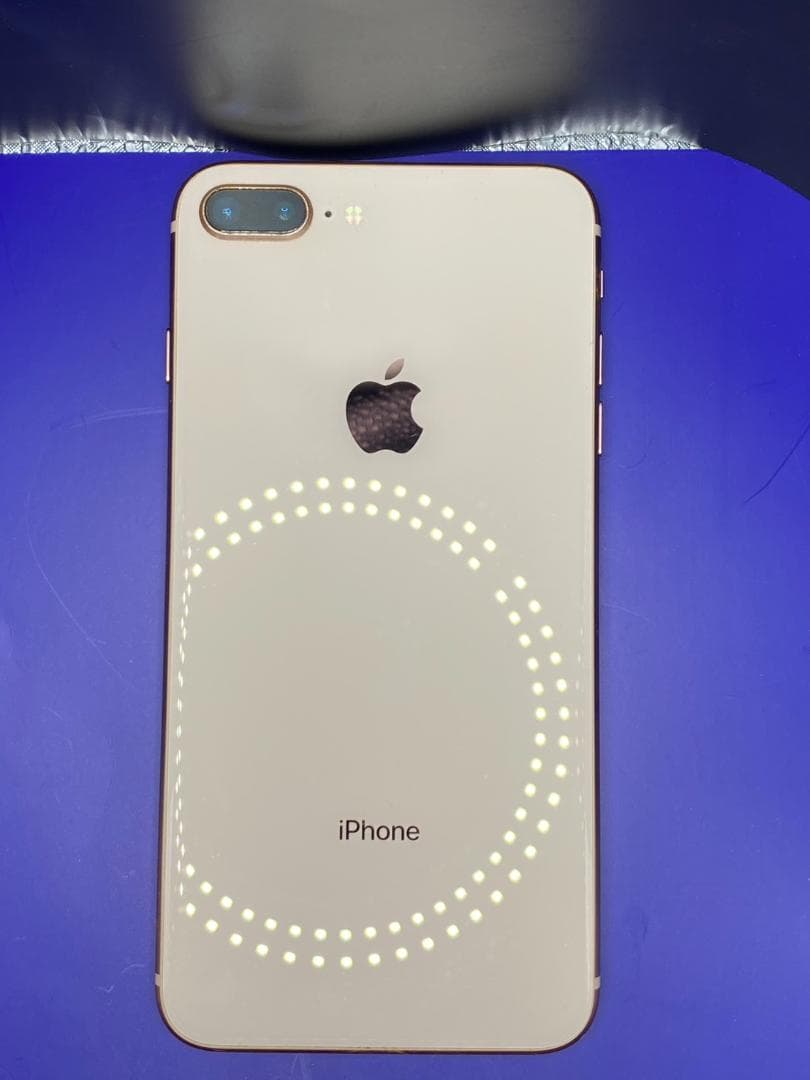 携帯電話本体 Iphone8 Plus 64GB
