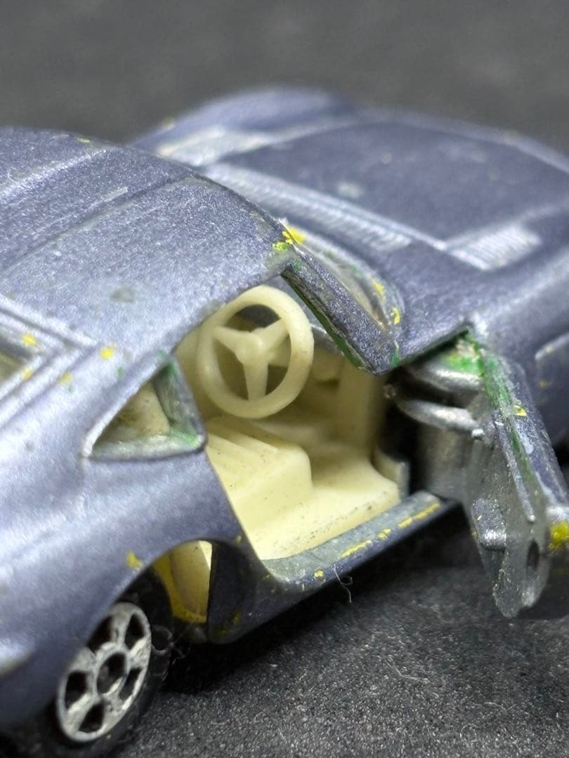 トミカ 日本製 No.05 トヨタ 2000GT 1Aホイール