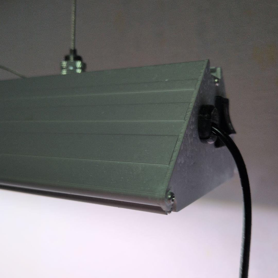 アクロ　ＴＲＩＡＮＧＬＥ　ＬＥＤ　ＧＲＯＷ　９００　５０００ｌｍ　９０ｃｍ水槽