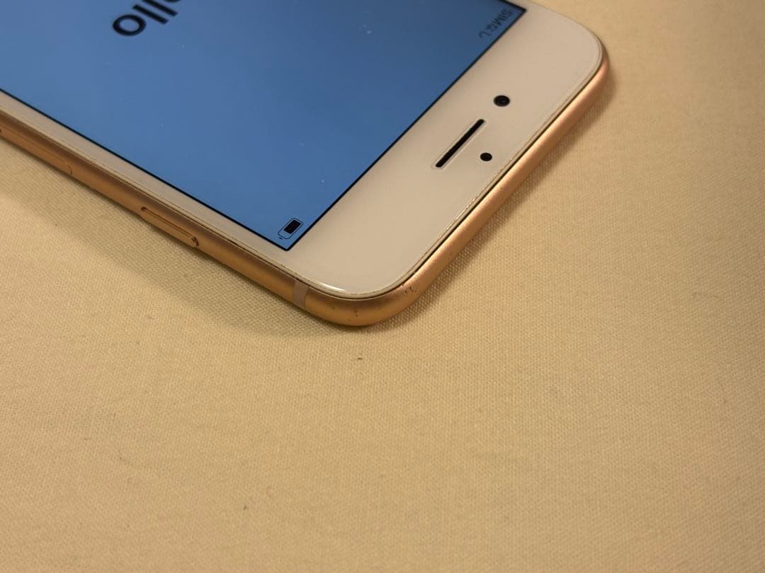 Apple iPhone 8 ゴールド 本体