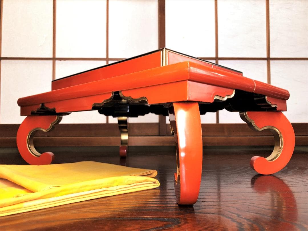 【 面金洗朱花台 壱組 】　明治～昭和初期　稲葉家収蔵品