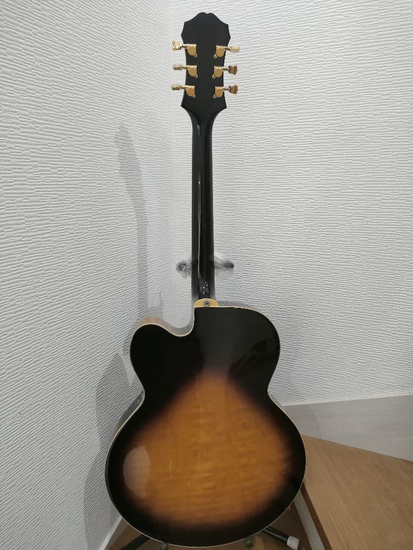 末限定特価 1/25迄 送料込92,000円 EER AS 2005年ピアレス製