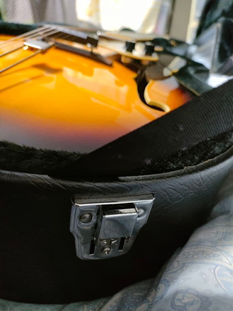 末限定特価 1/25迄 送料込92,000円 EER AS 2005年ピアレス製