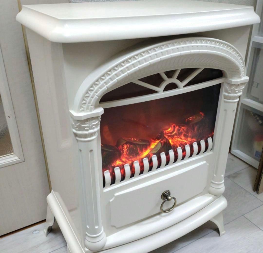 今だけお値下げ中❣お買い得品❣ニトリ　暖炉型ファンヒーター