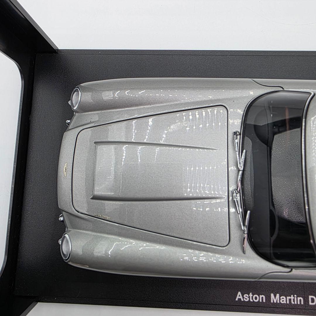 希少　AUTOart製　Aston Martin　DB5　1/18 ミニカー