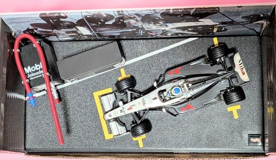 #F1マクラーレン1/24 理由・難あり ミカ・ハッキネン 京商 輸入マテル