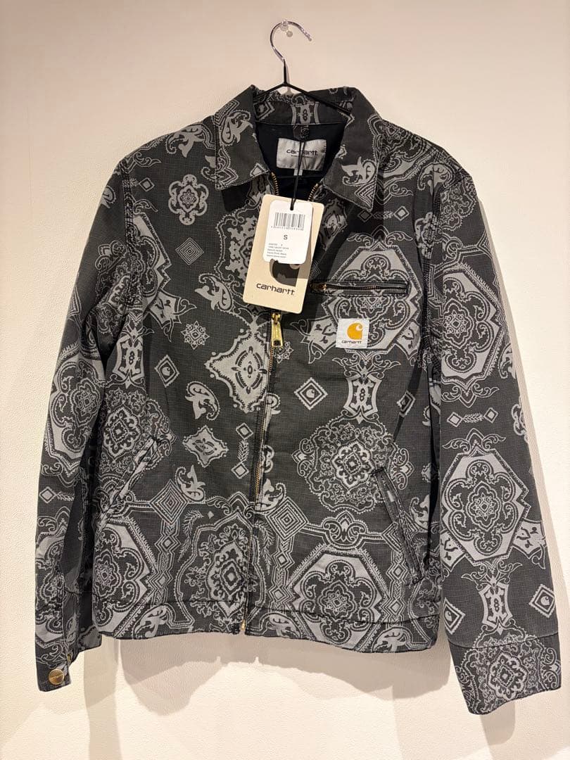 Carhartt デトロイトジャケット　ペイズリー　カーハート