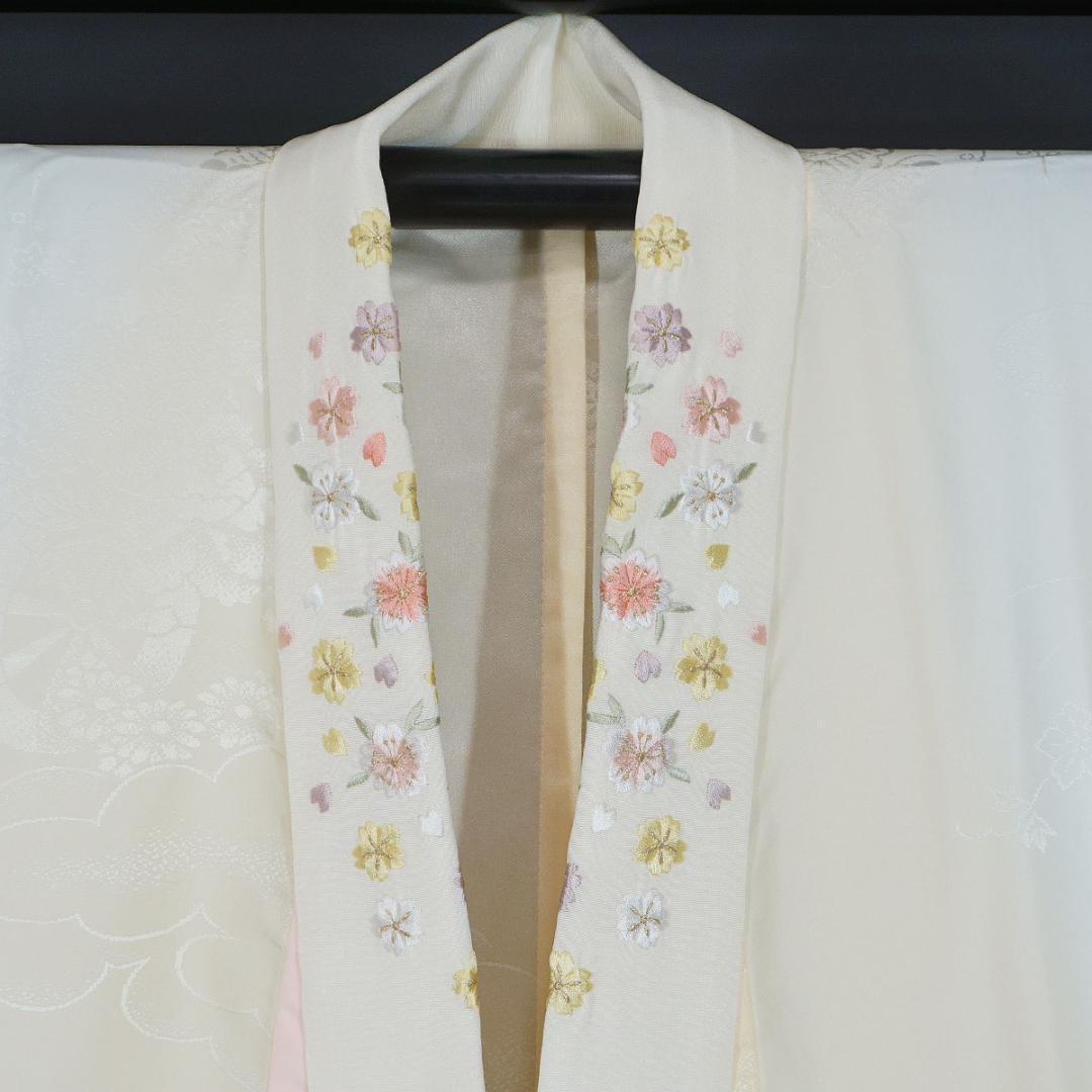 長じゅばん付き　正絹振袖　青　金彩友禅柄　165cm　a129