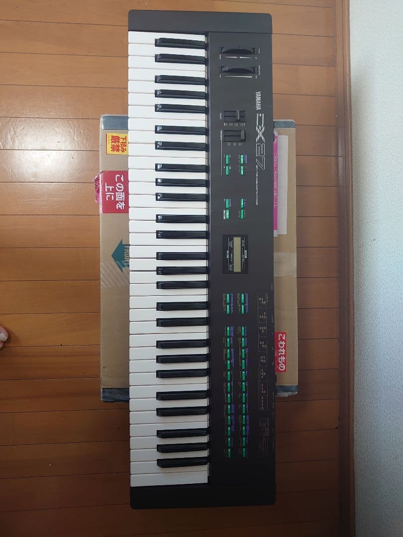 Yamaha DX-27 シンセサイザー 61鍵