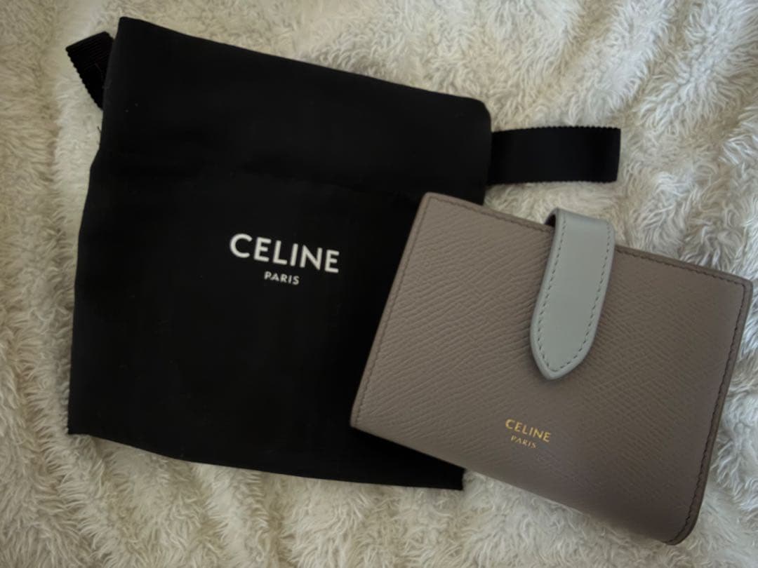 美品 CELINE グレー 二つ折り財布 保存袋付き
