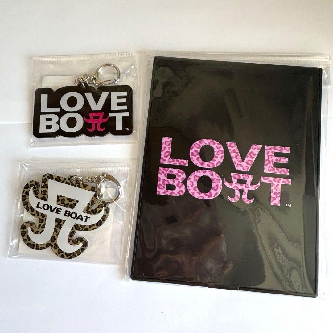 浜崎あゆみ　LOVE BOAT キーホルダー2個＋ミラー1個　計3個セット