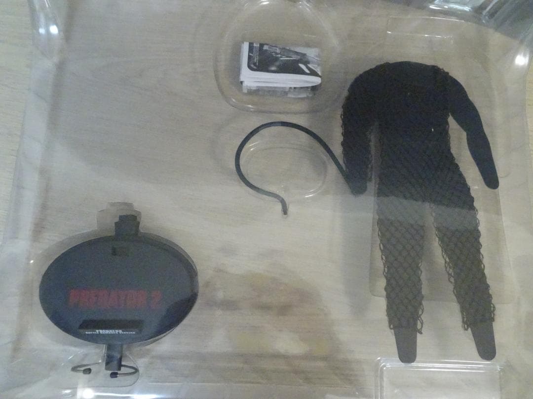 ホットトイズ 1/6スケール プレデター シティハンター MMS 45