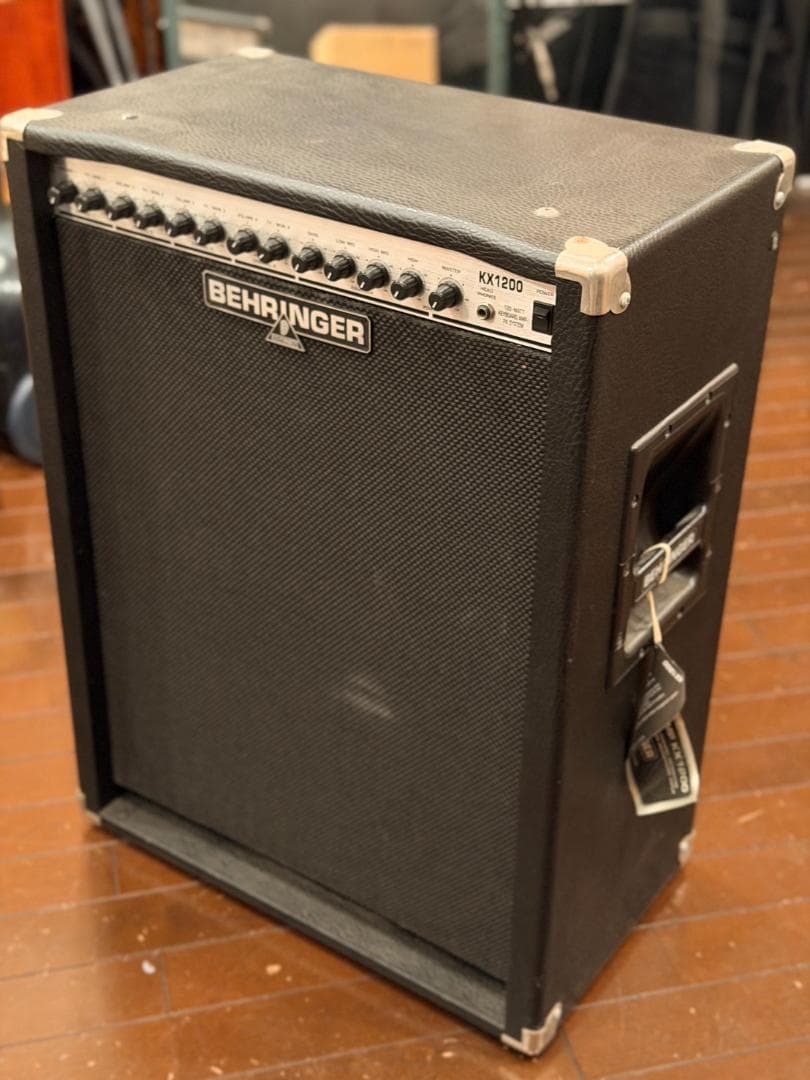 BEHRINGER KX1200 キーボードアンプ PA