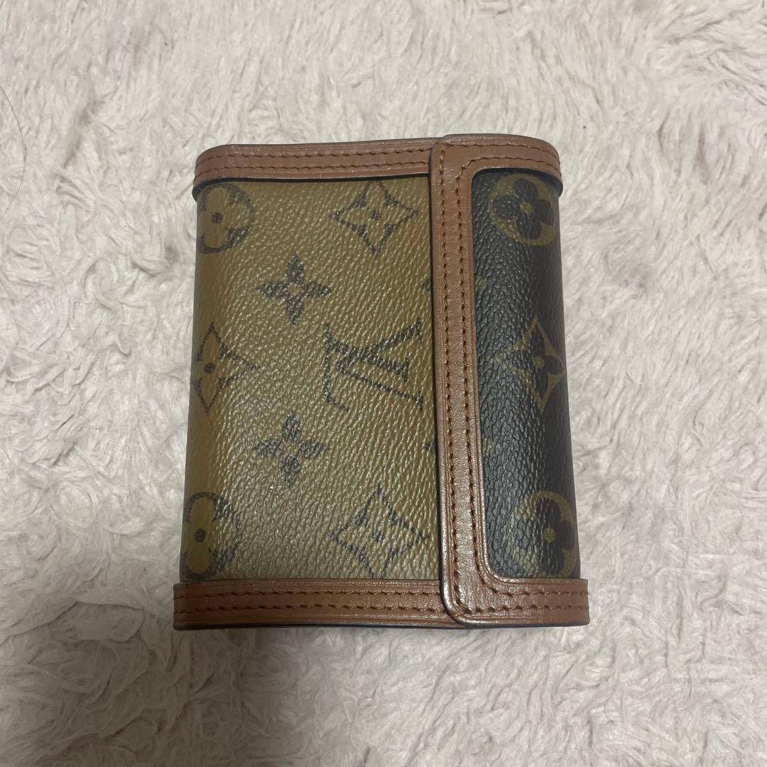 ヴィトン　折りたたみ財布