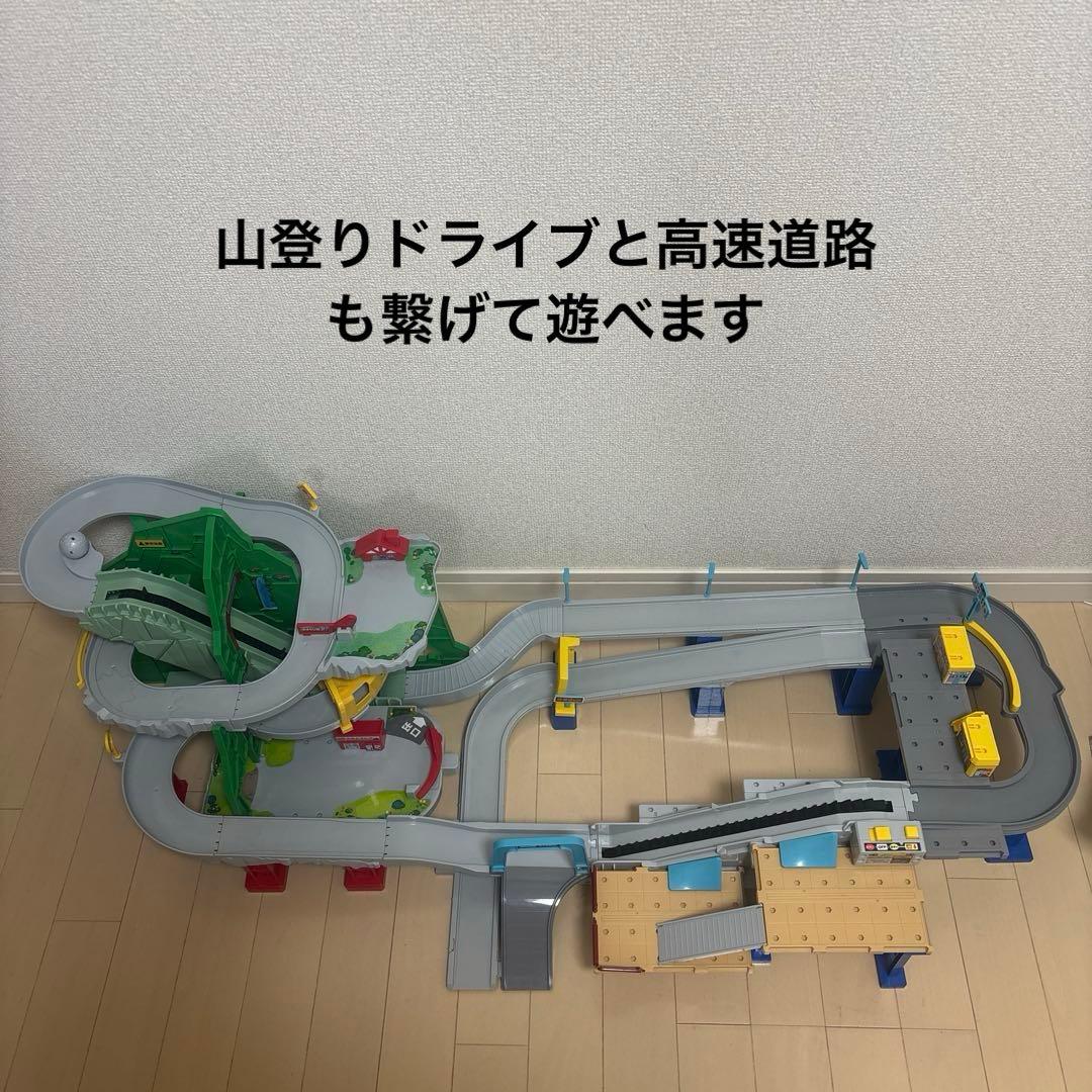 トミカまとめ　（トミカビル・高速道路・山のぼりドライブ・トミカタワー）