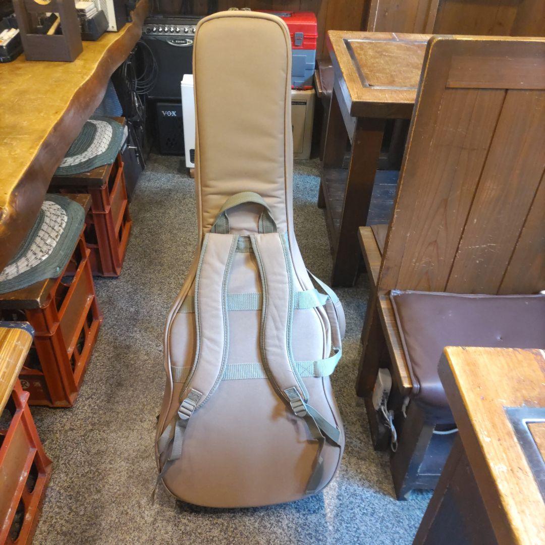 Taylor 214ce エレアコ (管理キワ)