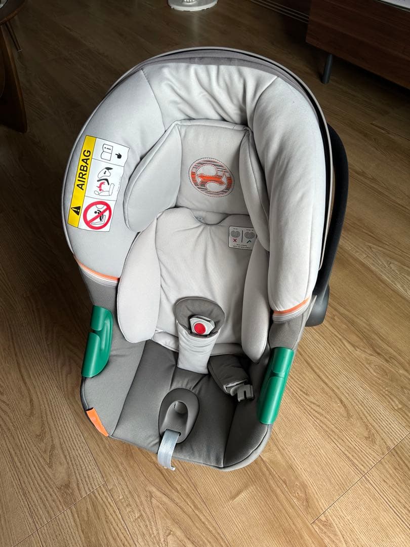 新品同様CYBEX サイベックス ATON S2 i-Size（エイトンS2）