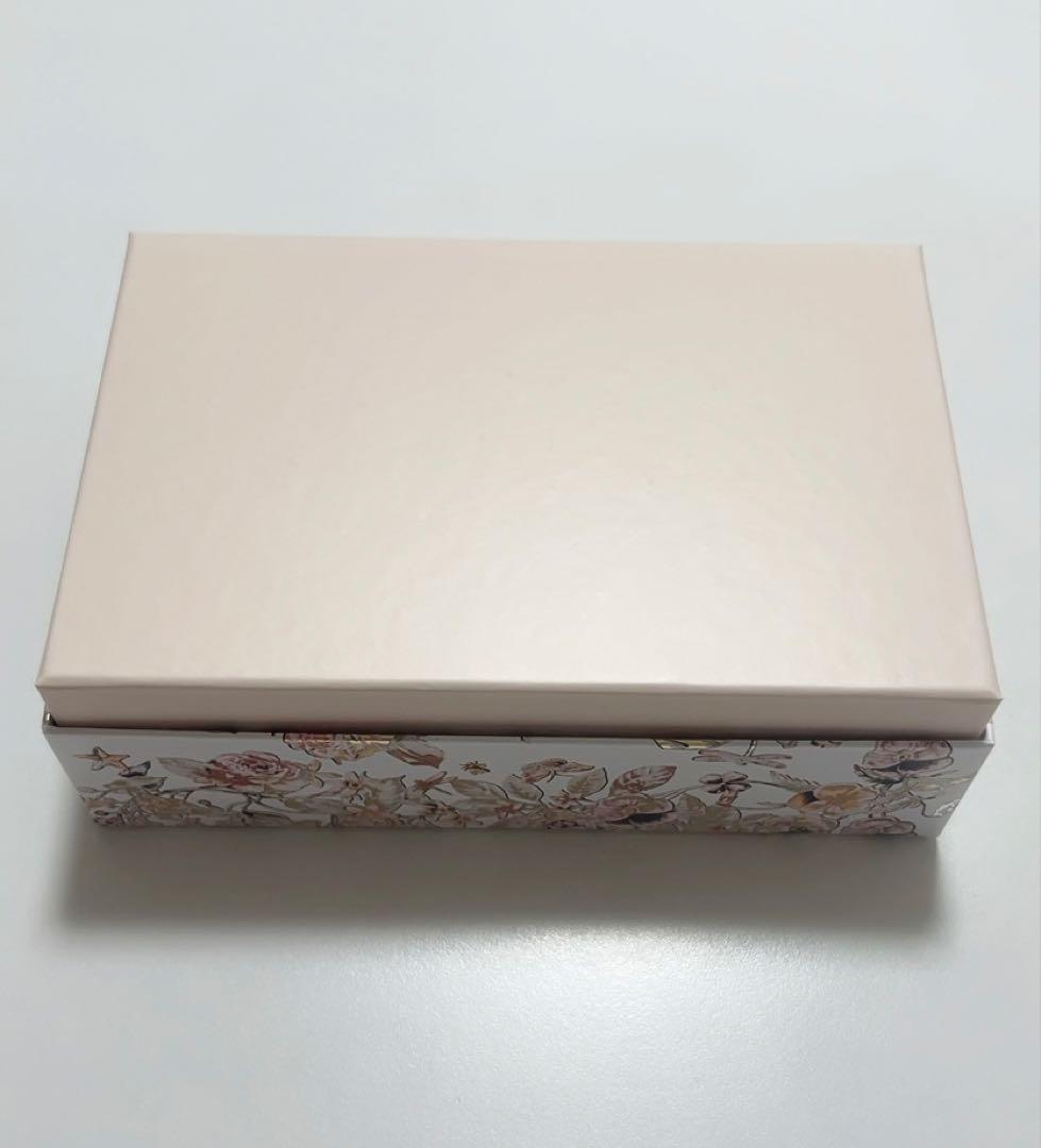 Dior ノベルティ ポーチ ギフトボックス マザーズデイ おまけカード 母の日