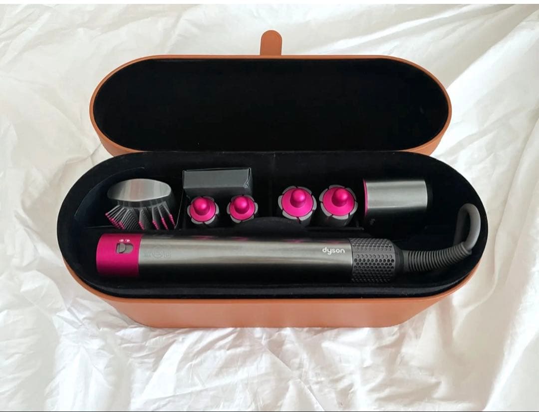 ダイソン Dyson Airwrap Volume+Shape ドライヤー　付属