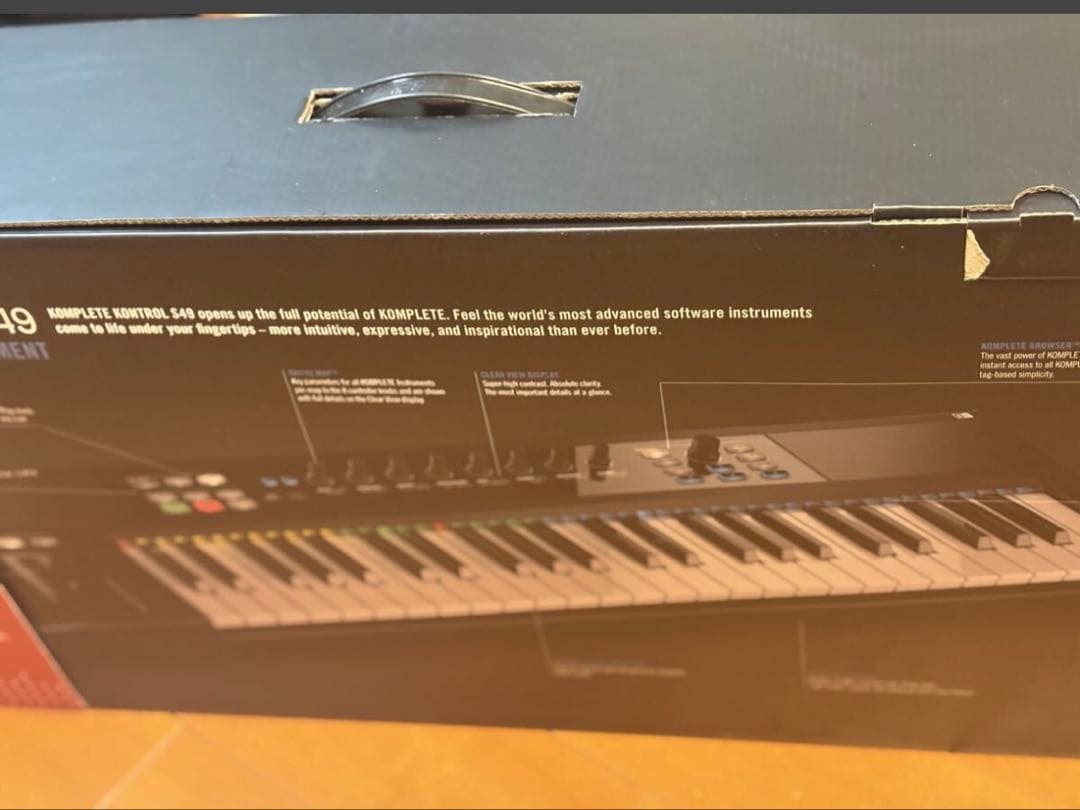 KOMPLETE KONTROL S49動作確認済み　ライセンス移行可