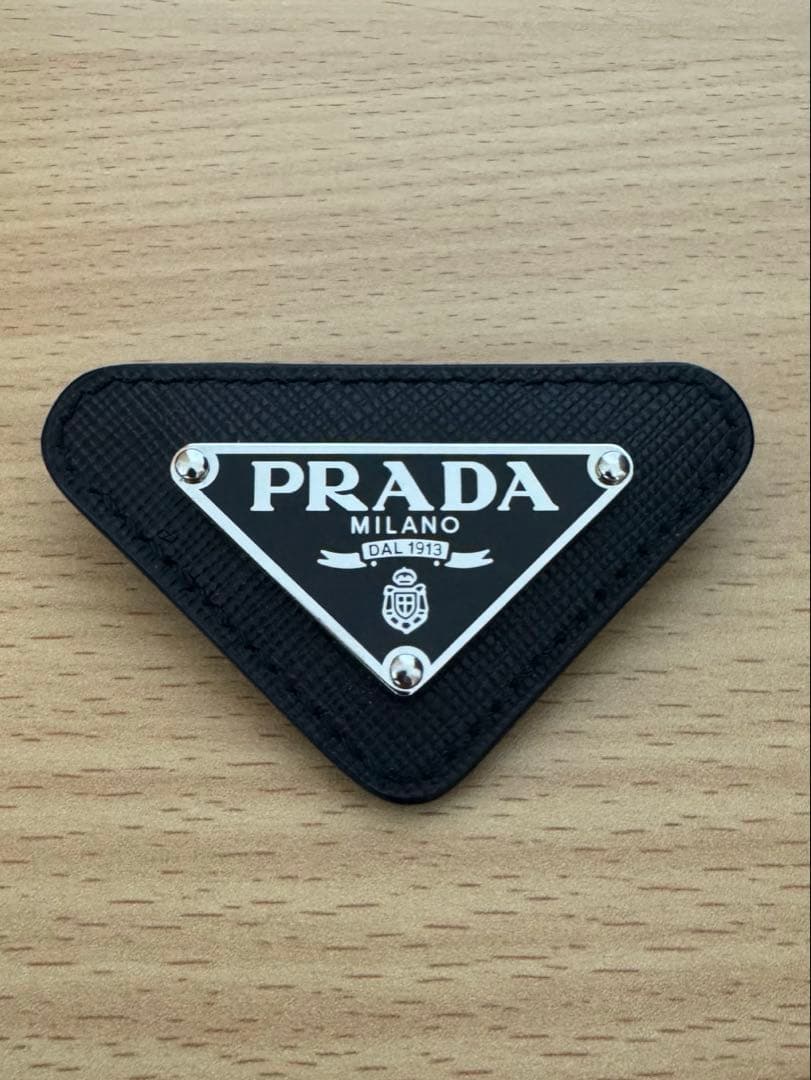 【正規品】 PRADA ブローチ ブラック