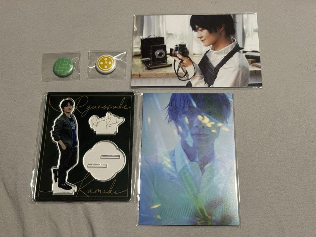 神木隆之介 アクリルスタンド ポストカードセット 缶バッジ