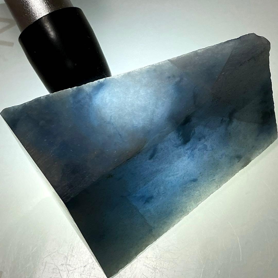 コン沢翡翠　マニア向け究極のカット原石（135）