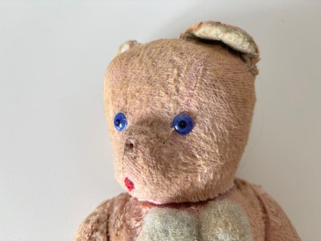 【フランス】蝶ネクタイをしたピンクのアンティークテディベア / 青い目