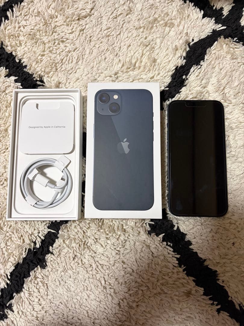 iPhone13 128G ミッドナイト 箱付き SIMフリー 初期化済み