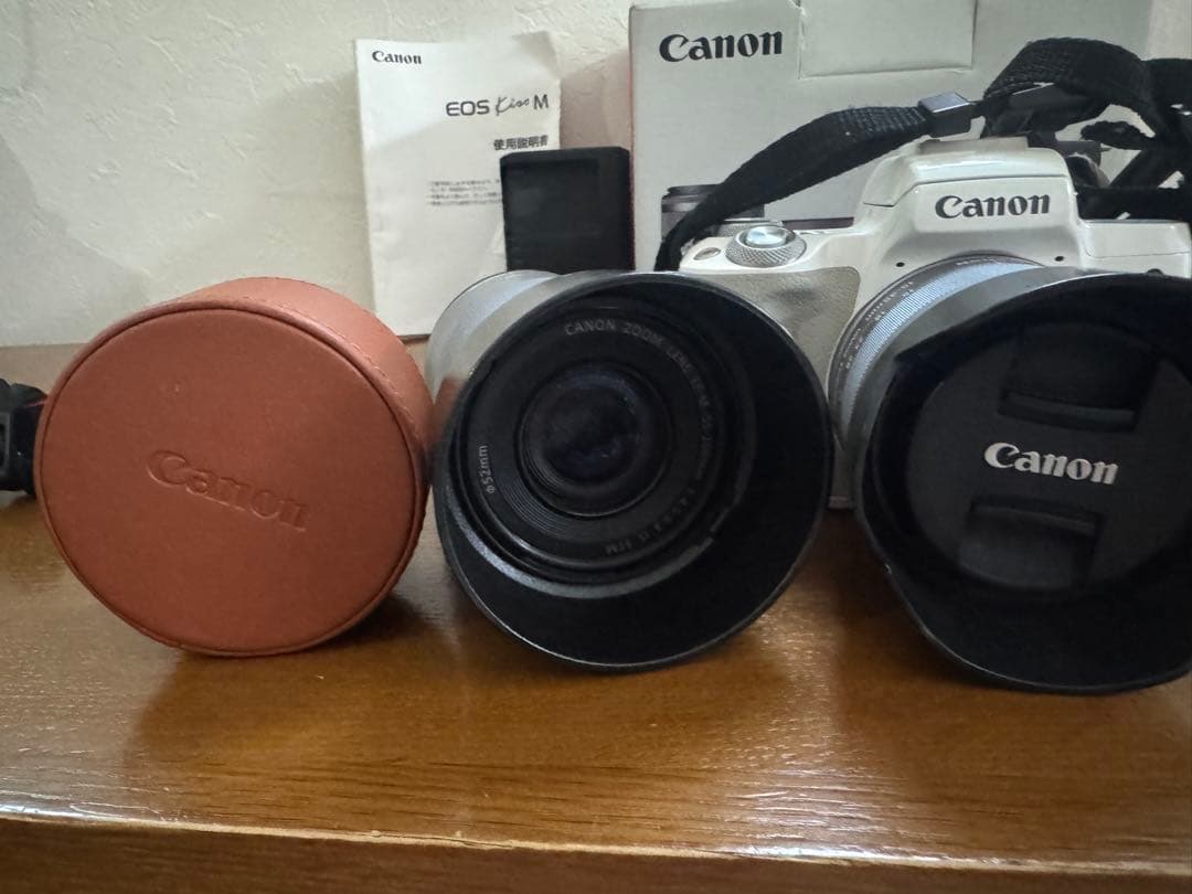 Canon EOS Kiss M ダブルレンズキット➕ EF-M55-200mm