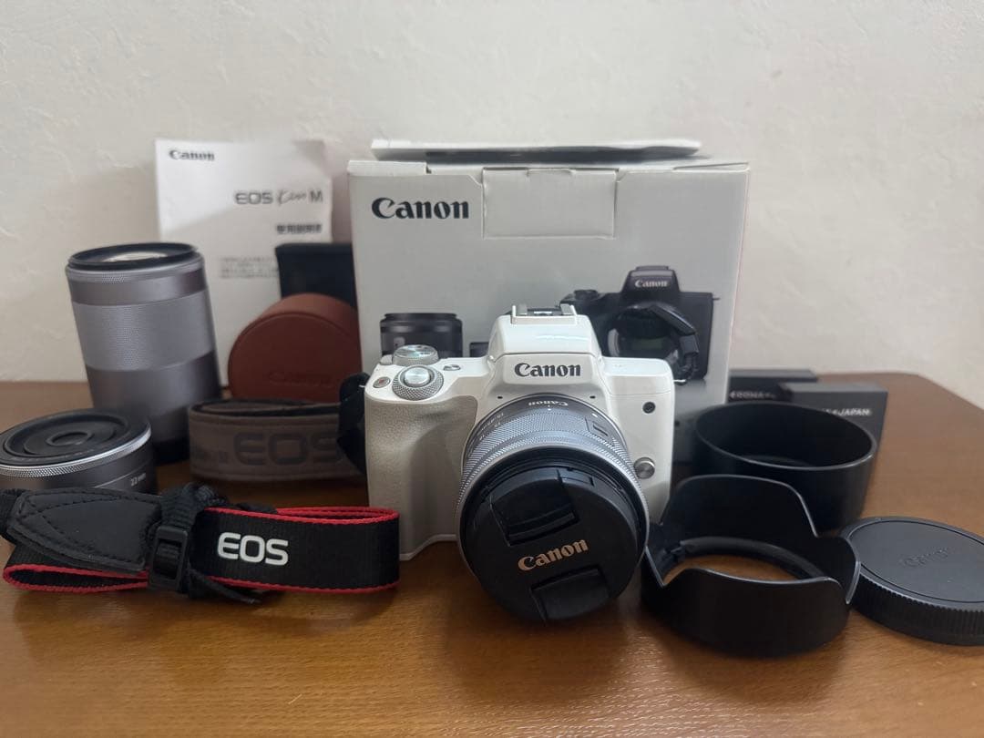 Canon EOS Kiss M ダブルレンズキット➕ EF-M55-200mm