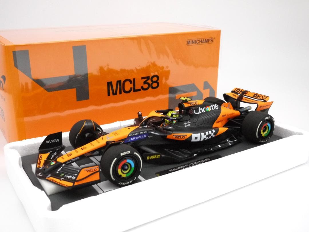 まるく1/18 マクラーレン MCL38 マイアミGP 初優勝 L.ノリス