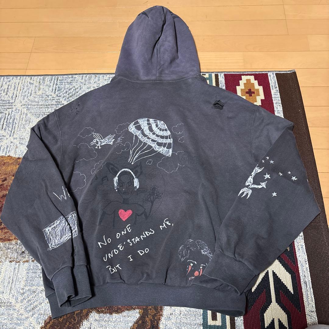 Damiano David x Nubian フーディ 即完売商品