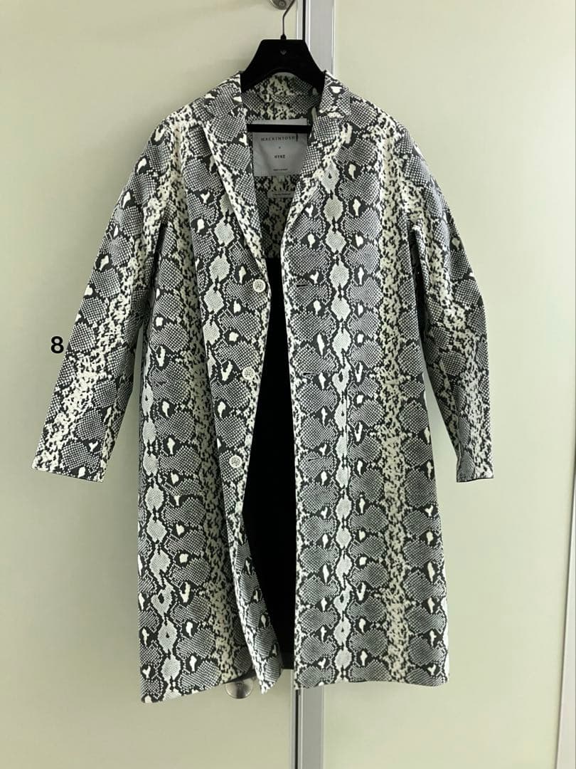 【MACKINTOSH×HYKE】パイソン柄 チェスター コート