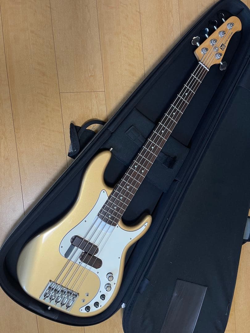 Xotic XP-1T 5弦　最初期型　ゴールド