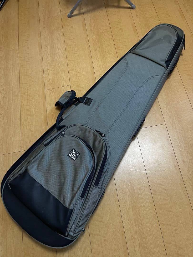 Xotic XP-1T 5弦　最初期型　ゴールド