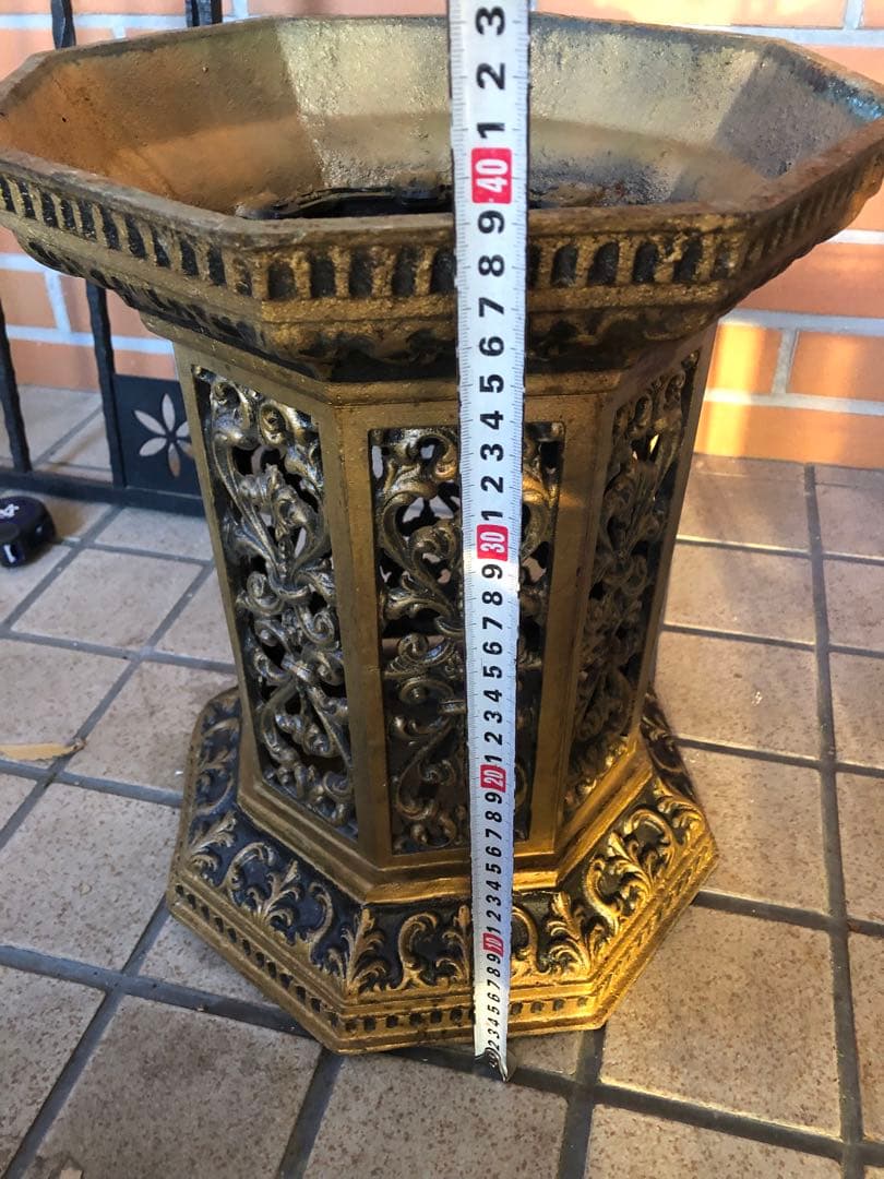 フラワースタンド　ヨーロピアン風　アンティーク調　ロココ調　コーヒーテーブル