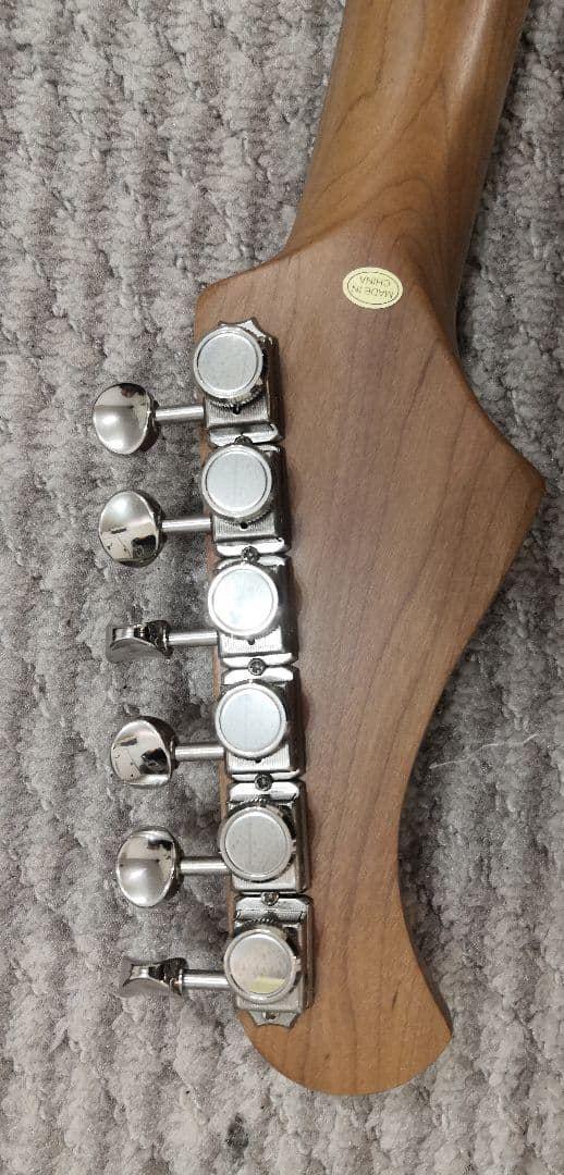 Bacchus エレキギター ローステッドメイプル指板