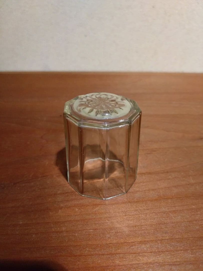 明治ガラス 型吹 10角 猪口