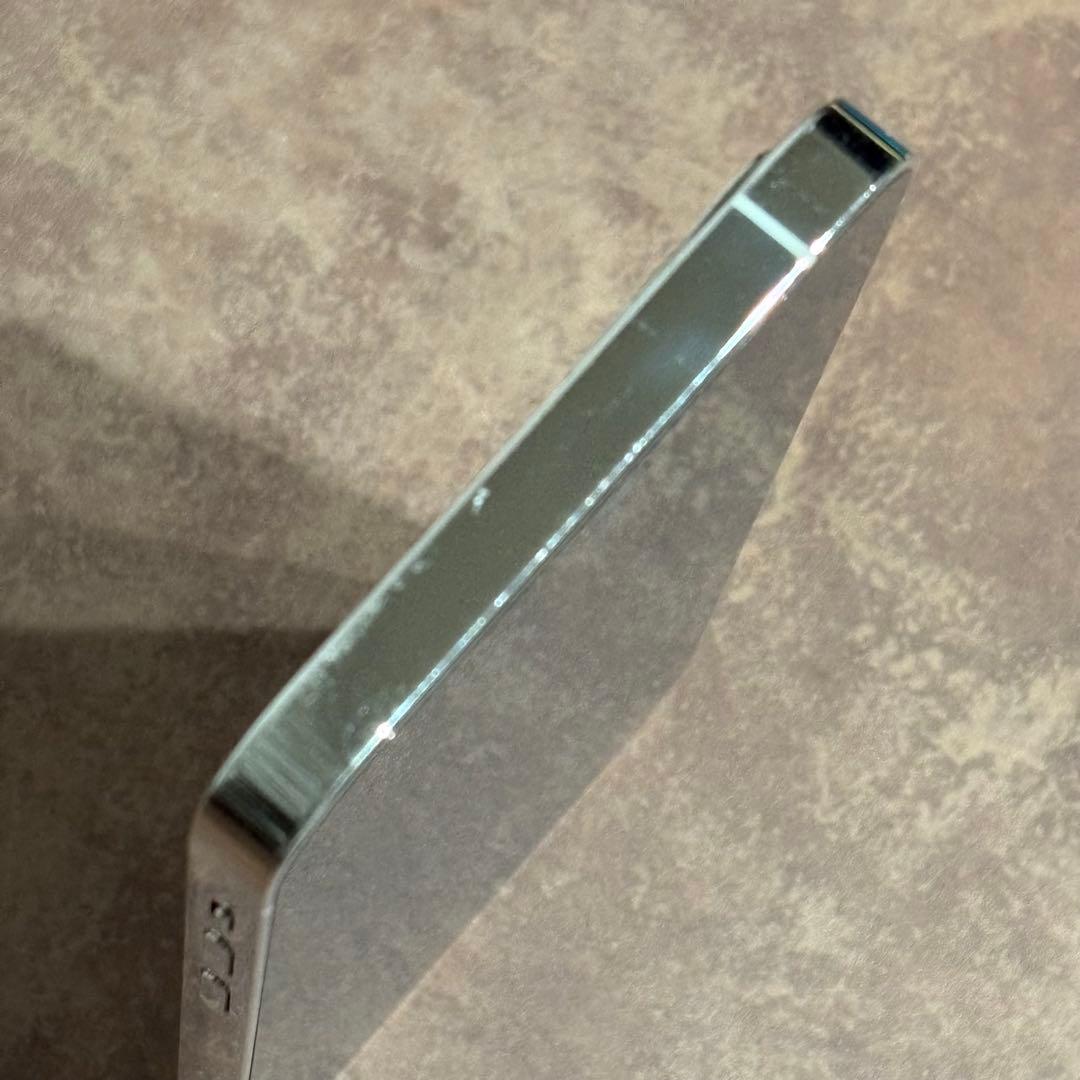 iPhone 12 Pro シルバー 256GB SIMフリー 初期化済み