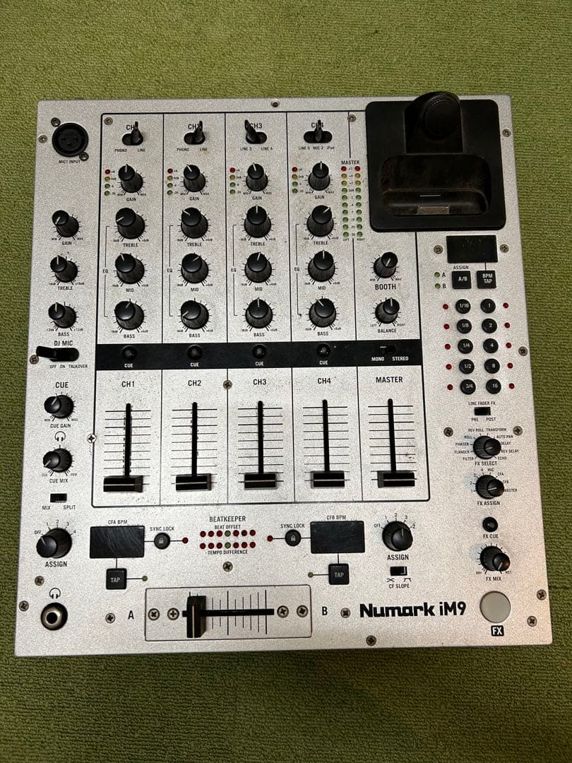 Numark iM9 DJミキサー