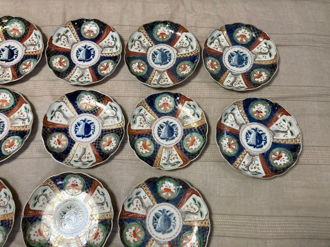 伊万里焼皿　直径約24センチ　11枚